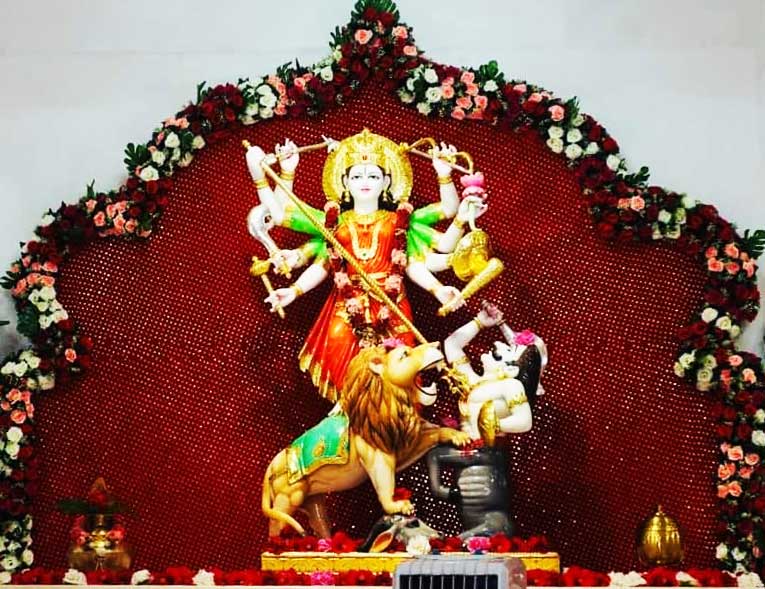 Maa Durga Ji ki Bhavya Murti